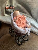 Vintage baby popje, Ophalen of Verzenden, Zo goed als nieuw, Popje