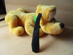 Disney Pluto pluche liggend 35cm Disneyland Parijs, Ophalen of Verzenden, Goofy of Pluto, Zo goed als nieuw, Knuffel
