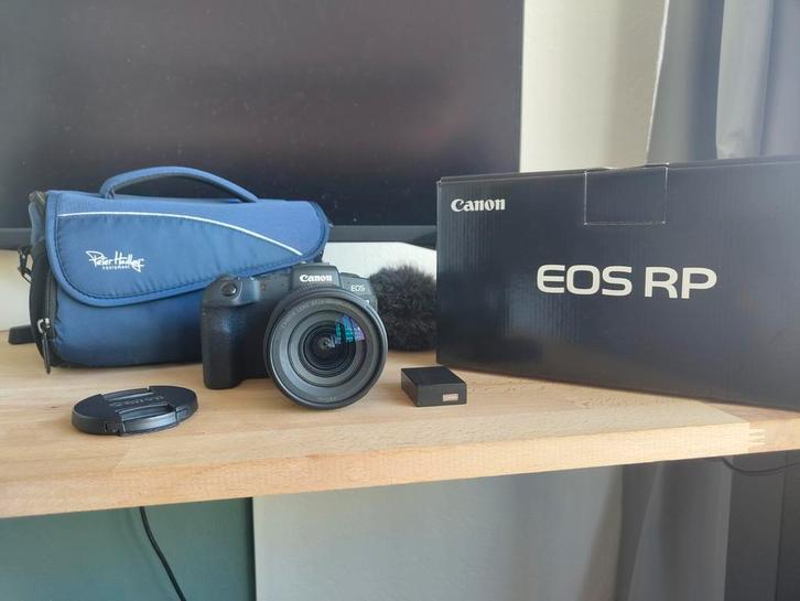 *Canon Eos RP + RF 24-105mm F4 - F7.1 IS STM Set incl. Doos, Audio, Tv en Foto, Fotocamera's Digitaal, Zo goed als nieuw, Compact