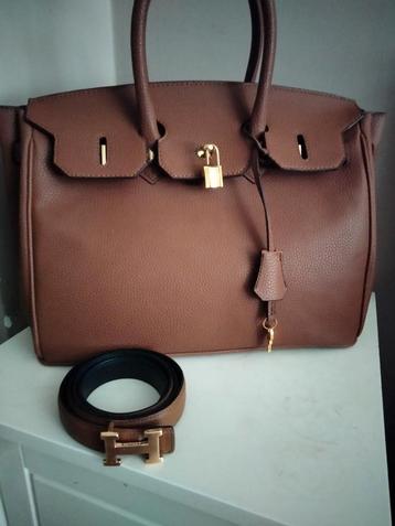 Hermes set  beschikbaar voor biedingen