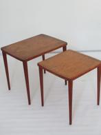 twee vintage deense teakhouten bijzettafeltjes, Huis en Inrichting, Tafels | Bijzettafels, Rechthoekig, Hout, Ophalen, 45 tot 60 cm