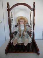 Poppenschommel (handgemaakt) + pop., Ophalen of Verzenden, Gebruikt, Pop