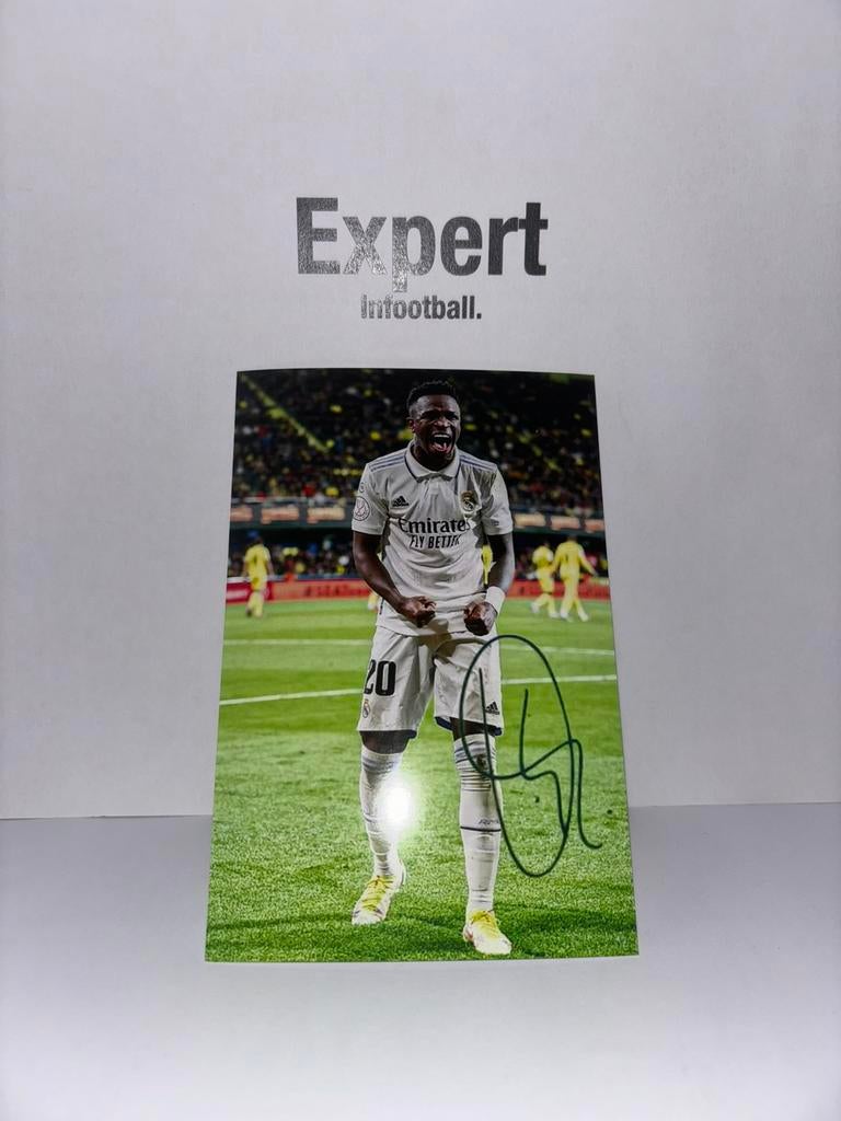 Vinicius Jr gesigneerde foto - Real madrid, Verzamelen, Ophalen of Verzenden, Nieuw, Buitenlandse clubs, Spelerskaart