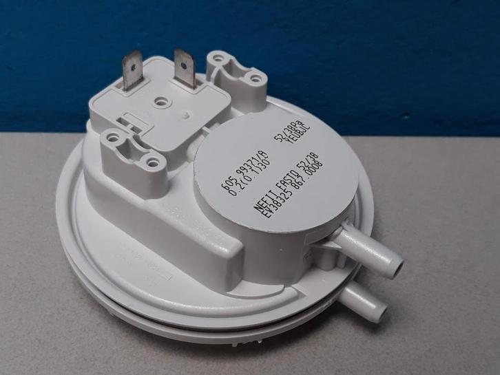 Drukverschilschakelaar Nefit Ecomline VRC24 V 7100650, Doe-het-zelf en Verbouw, Verwarming en Radiatoren, Nieuw, Cv-ketel of Combi-ketel