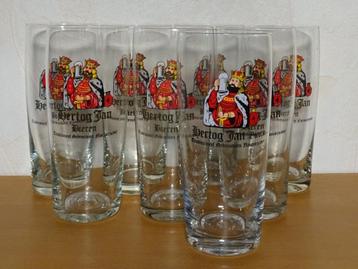 Fluitjes Hertog Jan beschikbaar voor biedingen