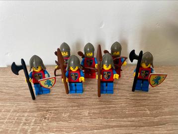 Lego Partij Castle Minifiguren 9 stuks beschikbaar voor biedingen