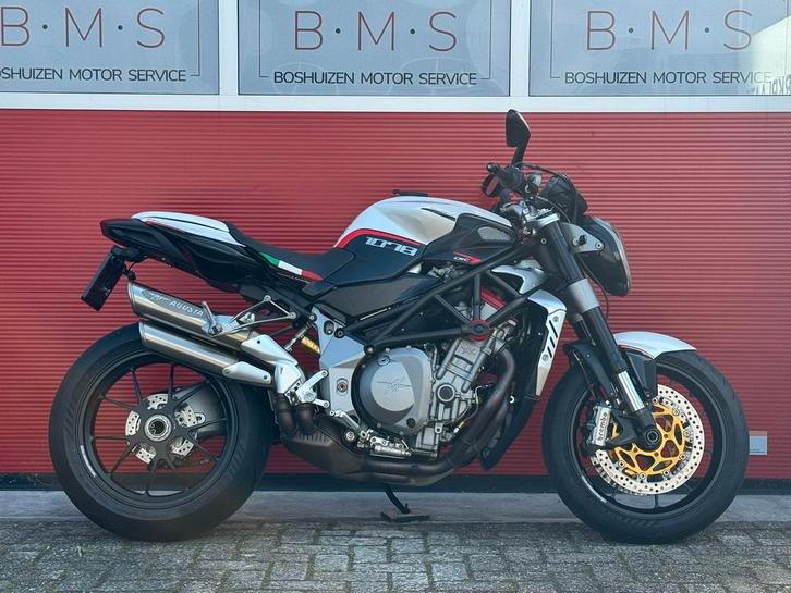 MV AGUSTA BRUTALE 1078 RR (bj 2011), Motoren, Motoren | MV Agusta, Bedrijf, Naked bike, meer dan 35 kW, 4 cilinders, Motorrijbewijs A