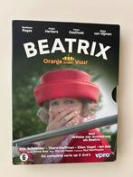 Beatrix: Oranje onder vuur- regie Pim v. Hoeve, Vanaf 6 jaar, Ophalen of Verzenden, Zo goed als nieuw, Drama