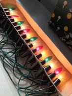 Kerstverlichting met 16 gekleurde dennenappel lampjes, Diversen, Kerst, Ophalen of Verzenden, Gebruikt