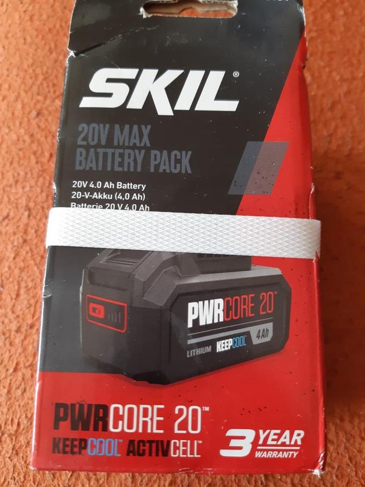 Te koop SKIL 20V accu 4,0Ah 3104AA, Doe-het-zelf en Verbouw, Gereedschap | Machine-onderdelen en Toebehoren, Nieuw, Ophalen of Verzenden