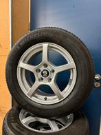 16” winterset 215/65R16 o.a. Duster CX30 ASX Juke Qashqai, Auto-onderdelen, Banden en Velgen, Ophalen, 215 mm, 16 inch, Banden en Velgen