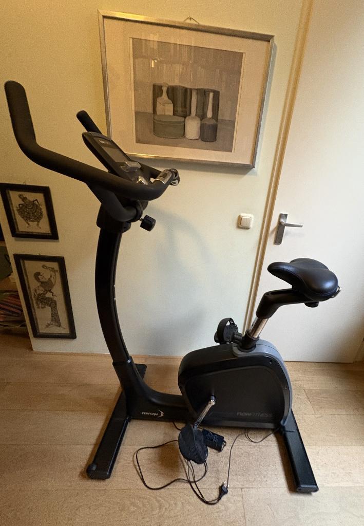Prachtige Hometrainer, Flow Fitness Perform B2i, Sport en Fitness, Fitnessapparatuur, Zo goed als nieuw, Hometrainer, Overige materialen
