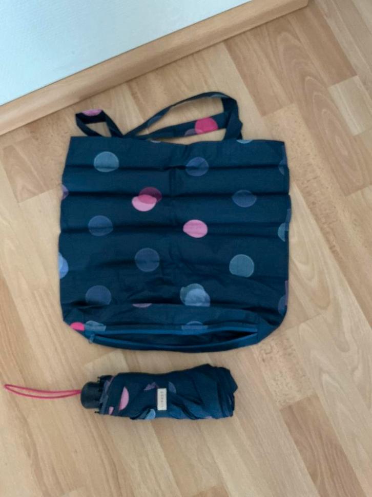 Merk:Esprit paraplu met tas kleur blauw, Sieraden, Tassen en Uiterlijk, Paraplu's, Nieuw, Blauw, Ophalen of Verzenden