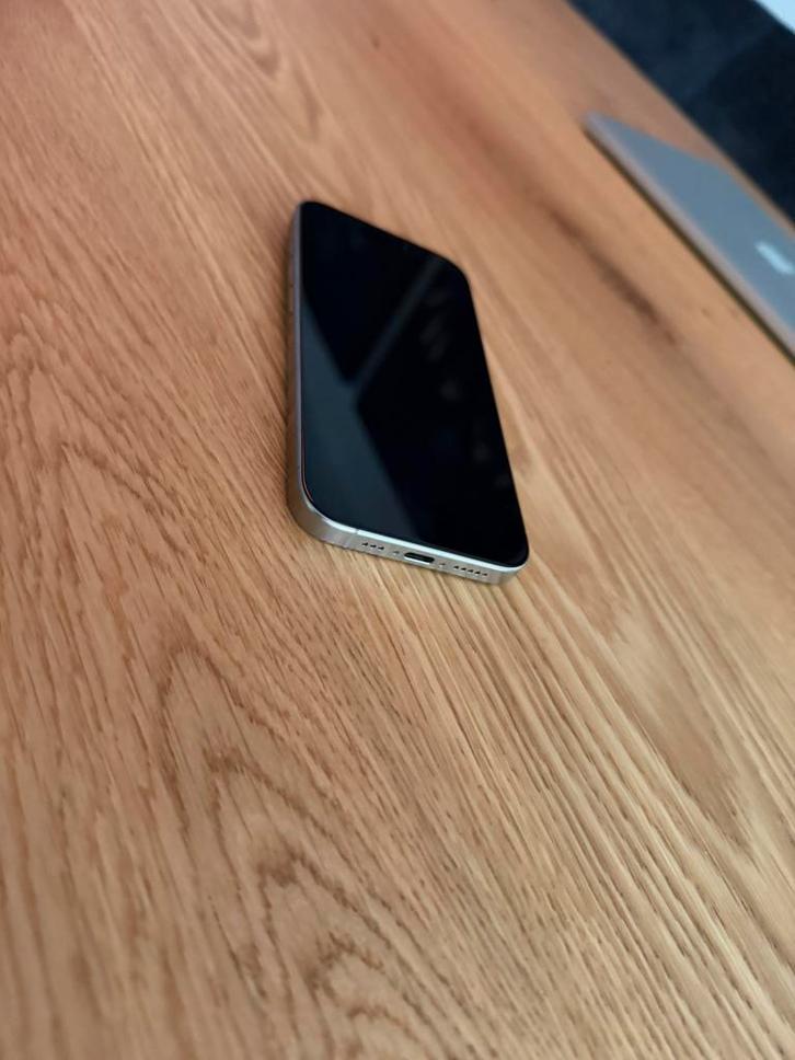 iPhone 15 Pro 128GB Naturel Titanium - 86% Accu, Telecommunicatie, Mobiele telefoons | Apple iPhone, Gebruikt, 128 GB, Zonder abonnement