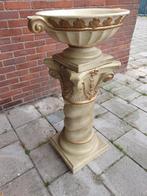 Tuinvaas stenen schaal met een gipsen onderstel., Ophalen, Zo goed als nieuw