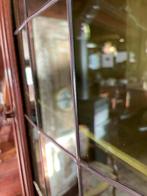 Smalle vintage houten buffetkast met groen glas-in-lood, Huis en Inrichting, Kasten | Buffetkasten, Ophalen, Eikenhout, 200 cm of meer