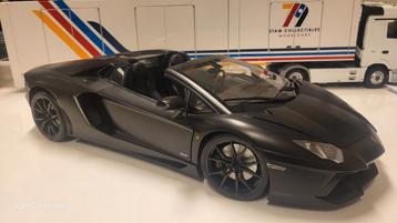 Pocher Lamborghini Aventador LP700-4 Roadster Nero Nemesis  beschikbaar voor biedingen