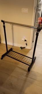 Kleding rek, Ophalen, Zo goed als nieuw