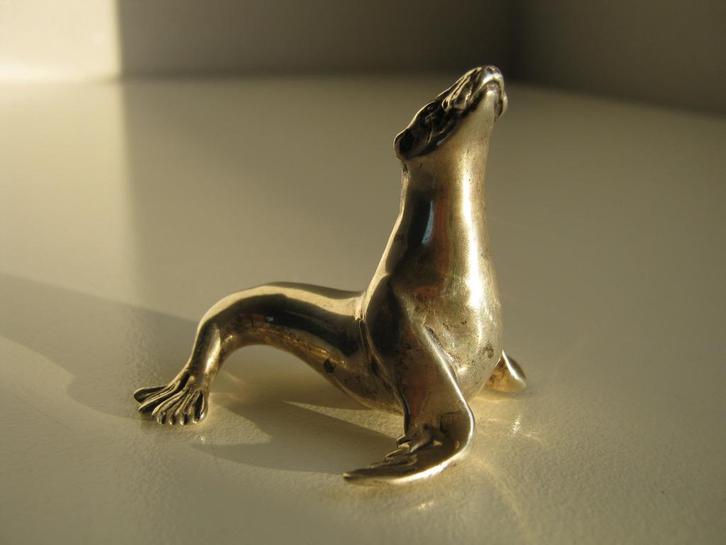 Miniatuur zilveren zeeleeuw, Antiek en Kunst, Antiek | Goud en Zilver, Zilver, Ophalen