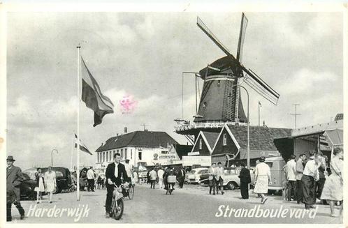 (387-016-013) Harderwijk Strandboulevard, Verzamelen, Ansichtkaarten | Nederland, Gelderland, Verzenden