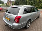 Toyota Avensis Wagon 2.0 D-4D Luna Business ECC LEDER NAVI L, Zwart, 4 cilinders, Euro 4, 500 kg