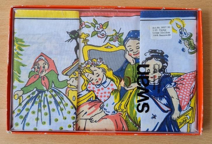 3 Zakdoeken Kinderen Sprookjes - Swan - vintage, Antiek en Kunst, Curiosa en Brocante, Ophalen of Verzenden
