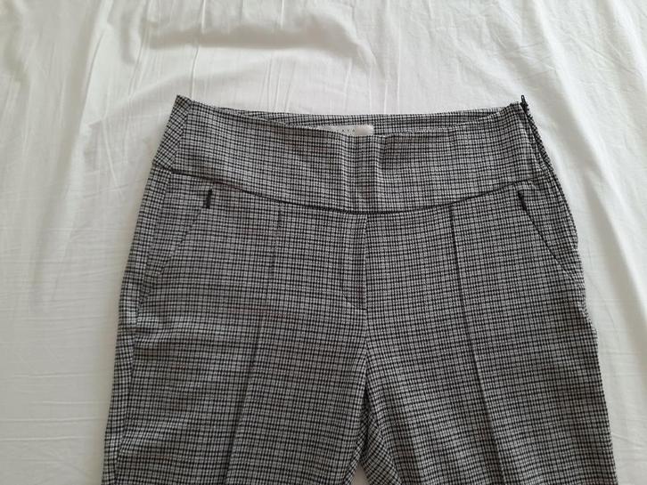 Grijs/bruin geruite broek, maat 40, Yaya, Kleding | Dames, Broeken en Pantalons, Zo goed als nieuw, Maat 38/40 (M), Bruin, Lang