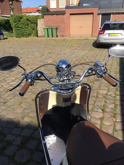 Snorscooter te koop, Fietsen en Brommers, Scooters | Overige merken, Zo goed als nieuw, Maximaal 45 km/u, Benzine, Ophalen