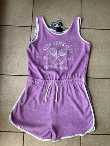 Nieuwe jumpsuit ' new York City Tennis Squad ' Maat 134/140 beschikbaar voor biedingen