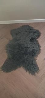 Imitatie kleed, Ophalen