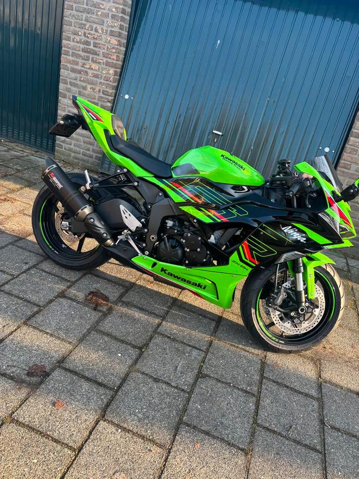 Kawasaki ZX6R 2024 met Garantie tot 8-8-2028, Motoren, Motoren | Kawasaki, Particulier, Super Sport, meer dan 35 kW, 4 cilinders