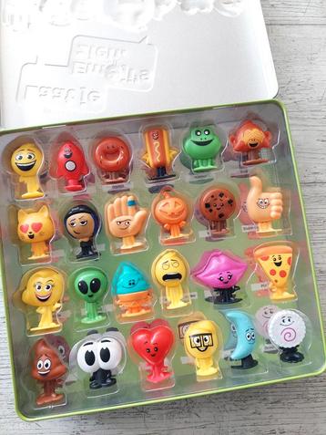 PLUS Emoji's pennen compleet beschikbaar voor biedingen