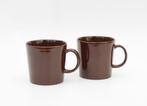 Iittala Teema - Kaj Franck - 2 bekers bruin, Gebruikt, Ophalen of Verzenden, Overige stijlen, Kop(pen) en/of Schotel(s)