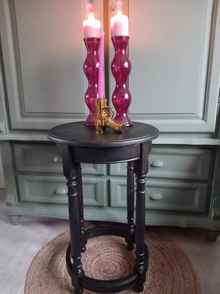 Stoer & Sober ronde tafel sidetable, Antiek en Kunst, Curiosa en Brocante, Ophalen