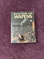 Encyclopedie van Wapens, Ophalen of Verzenden, Zo goed als nieuw