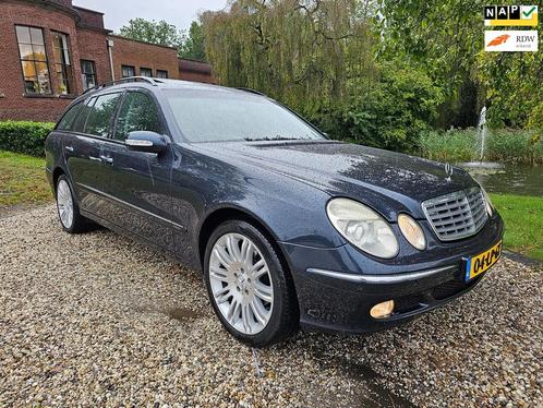 Mercedes-Benz E-klasse Combi 240 Avantgarde YOUNGTIMER/aut/L, Auto's, Mercedes-Benz, Bedrijf, Te koop, E-Klasse, ABS, Airbags