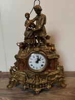Antieke Franse pendule met dansend paar, Antiek en Kunst, Antiek | Klokken, Ophalen of Verzenden