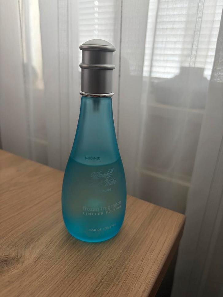 2 Damesgeuren: Davidoff Cool Water & Sex and the City, Sieraden, Tassen en Uiterlijk, Uiterlijk | Parfum, Gebruikt, Ophalen of Verzenden