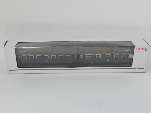 Marklin 00770-01 - Tweedelig personenrijtuig van de DB, Hobby en Vrije tijd, Modeltreinen | H0, Zo goed als nieuw, Wagon, Wisselstroom