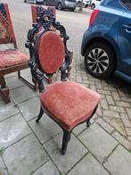 Antieke stoel met rood fluweel, Antiek en Kunst, Ophalen of Verzenden