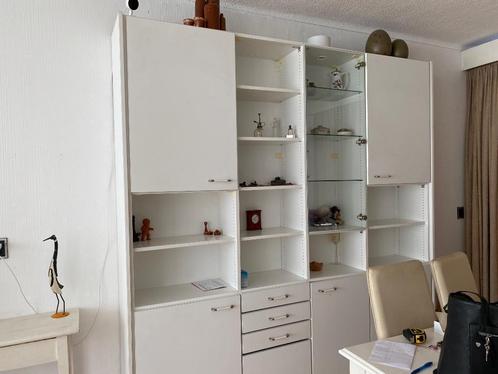 Mooie grote wandkast wit, Huis en Inrichting, Kasten | Stellingkasten, Zo goed als nieuw, Ophalen