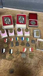 Diverse wielerwedstrijd medaille’s 1971 en 1972., Ophalen of Verzenden, Zo goed als nieuw, Overige typen