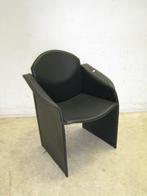 Postmoderne Italiaanse stoel, Huis en Inrichting, Stoelen, Gebruikt