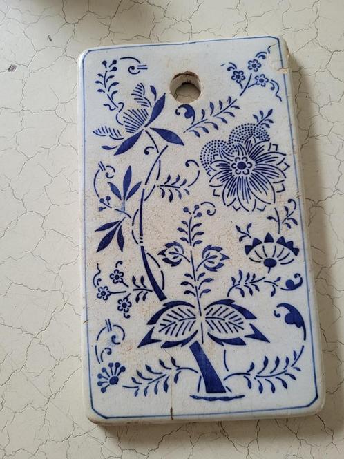 Zeer oud aardwerk snijplankje Zwiebel Muster foto 1 t/m 4, Antiek en Kunst, Curiosa en Brocante, Ophalen of Verzenden