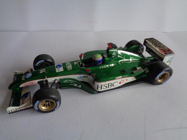 Oude Minichamps Jaguar R4  F1 Racewagen, 1/18, uit 2003, Hobby en Vrije tijd, Modelauto's | 1:18, Gebruikt, Auto, MiniChamps, Ophalen of Verzenden