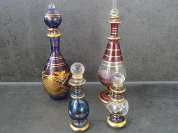 parfum flesjes vintage glazen parfumflesje glas  beschikbaar voor biedingen