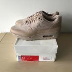 Nike Air Max 1 Patch Pack Sand, maat 42!, Overige kleuren, Nike, Nieuw, Ophalen of Verzenden