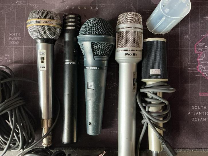 4 Microfoons Diverse Modellen  4 st. €10,00 p.st., Muziek en Instrumenten, Microfoons, Gebruikt, Zangmicrofoon, Ophalen of Verzenden