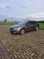 Seat Leon 1.6 TDI 81KW ST 2014 Grijs, Auto's, Seat, Voorwielaandrijving, 4 cilinders, Leon, Origineel Nederlands