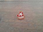 1 pin van een bruidstaart in de vorm van een hart te koop, Ophalen of Verzenden, Nieuw, Overige onderwerpen, Speldje of Pin